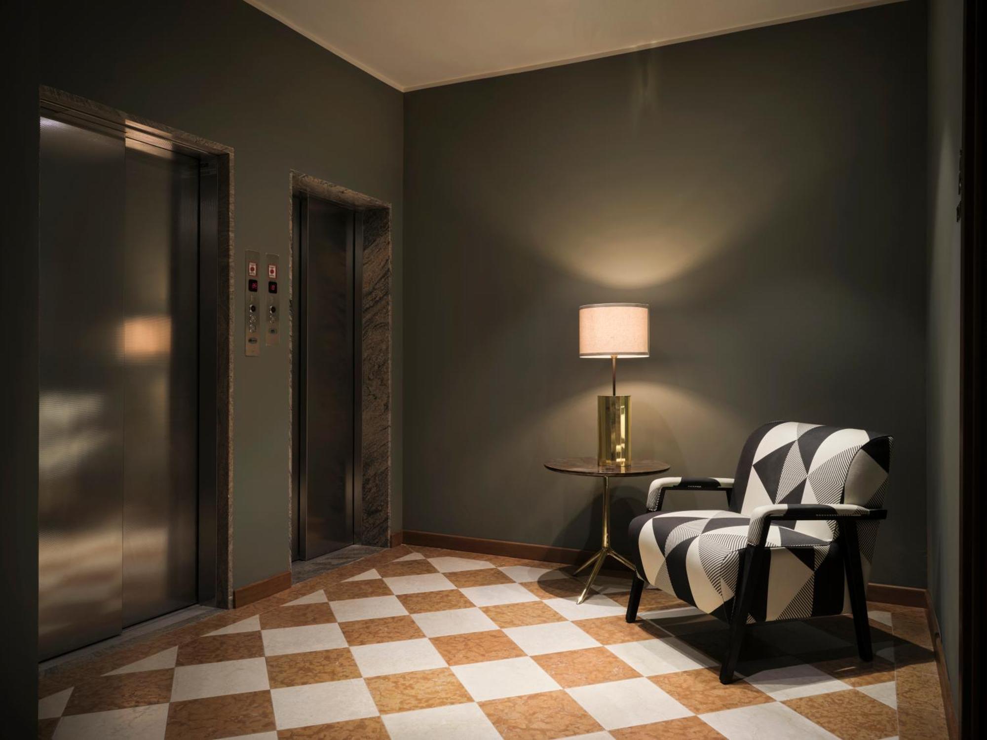 Max Brown Hotel Missori, Part Of Sircle Collection 米兰 外观 照片